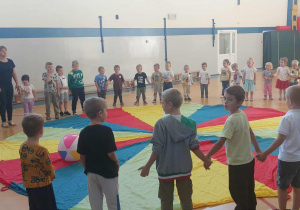 Dzieci świętują Dzień Przedszkolaka