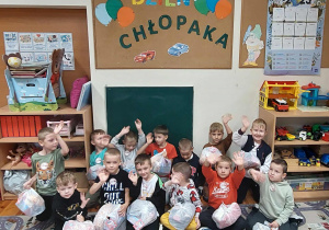 Chłopcy podczas swojego święta