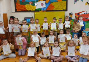 Dzieci podczas obchodów dnia życzliwości