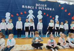 Przedszkolaki podczas występów