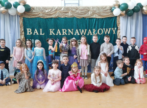 Bal karnawałowy